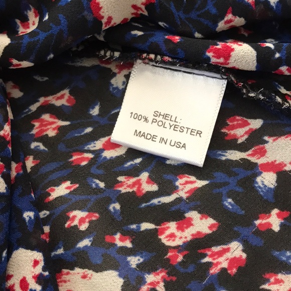 ✨NWT! WAYF Hi-Lo Faux Wrap Semi-Sheer Top - Picture 6 of 6